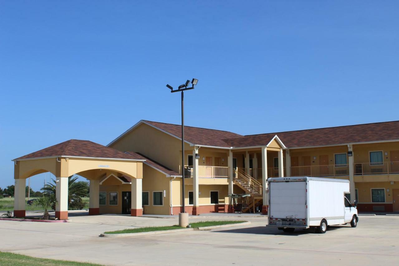 Horizon Inn & Suites Pearsall Luaran gambar