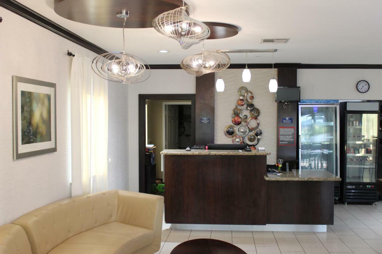 Horizon Inn & Suites Pearsall Luaran gambar